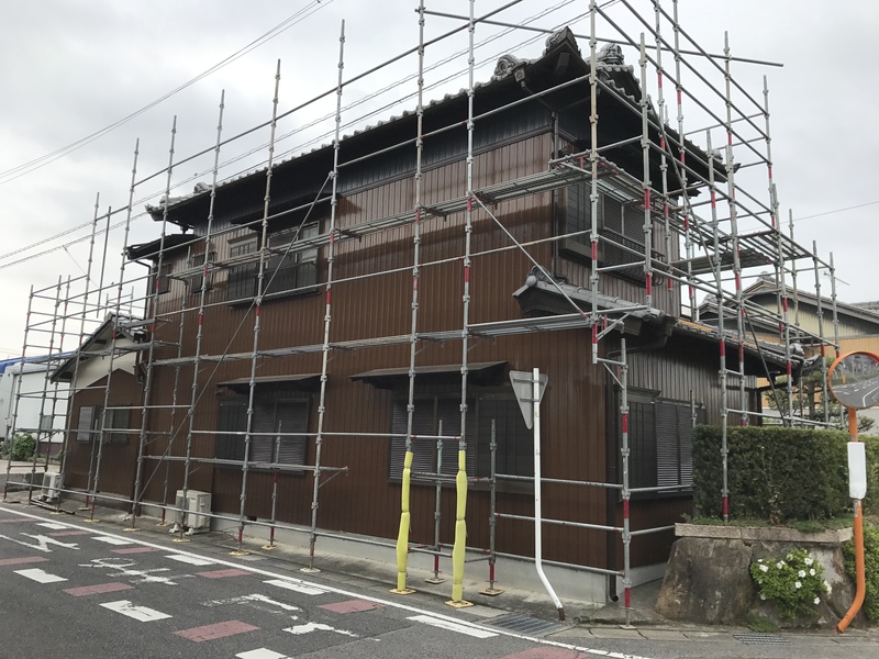 豊田市 屋根の葺き替え 内部全面リフォーム 外構工事