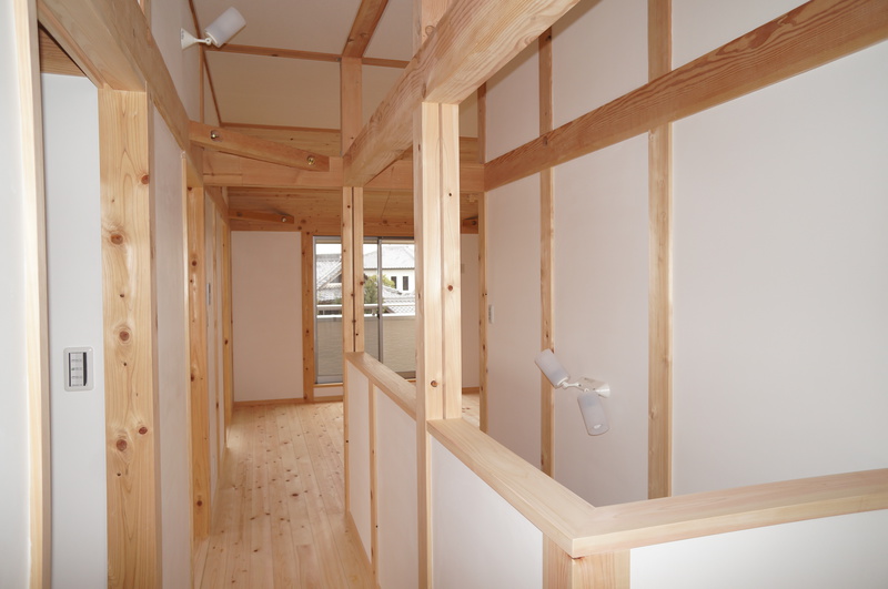 豊田市の自然素材を使った二世帯住宅の施工事例