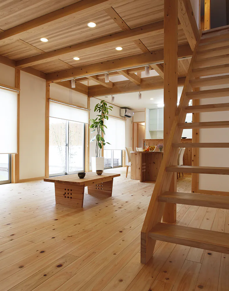 雨楽な家 北名古屋モデルハウス 階段のあるリビング