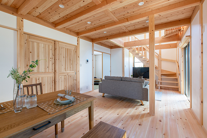 自然素材の家 | 無垢の木と伝統の職人技で建てる家「自然素材の家」シリーズ