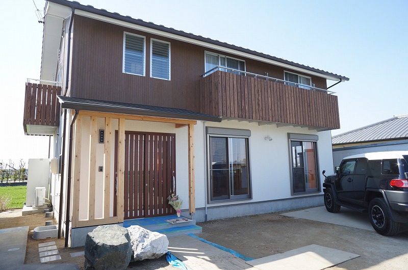 玄関から続く土間が使いやすくてとても満足です！