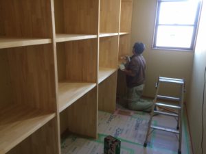 豊田市 新築一戸建てに特注の収納家具を作成中