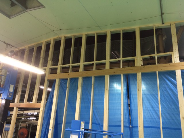 工場内の間仕切りリフォーム工事