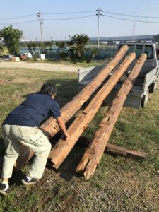 豊田市 住んでいた住宅の古材を再利用した建て替え　古材の加工