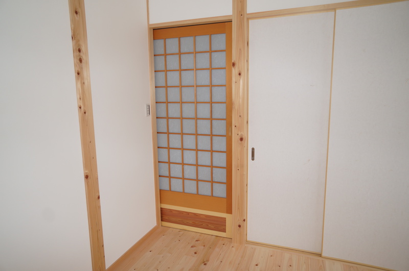 雨楽な家　建替え二世帯住宅