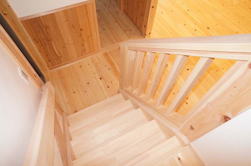 雨楽な家ガレージ付新築住宅