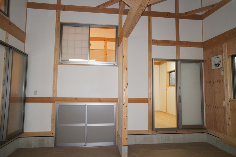 雨楽な家ガレージ付新築住宅