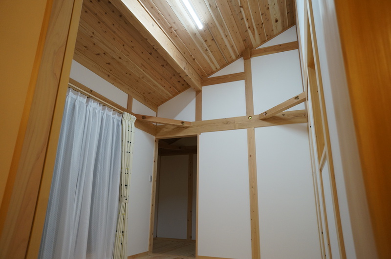 雨楽な家ガレージ付新築住宅