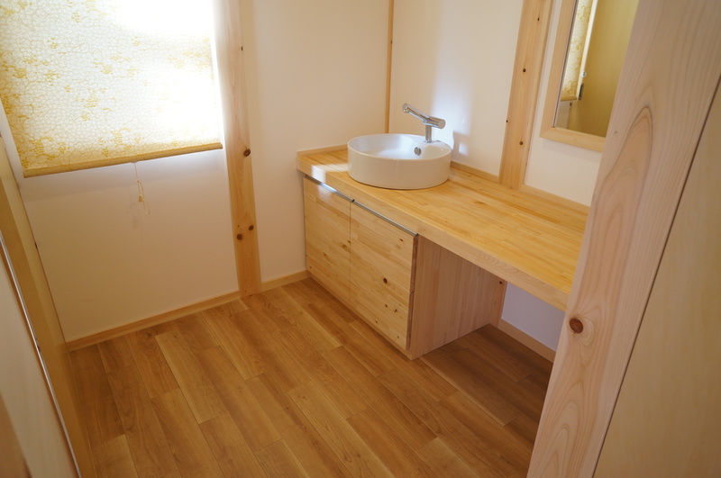 雨楽な家ガレージ付新築住宅