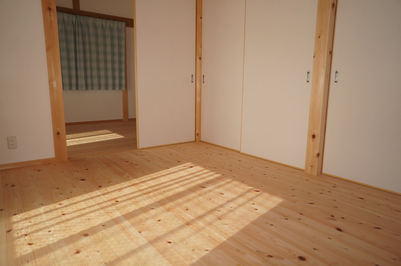 真壁、自然素材の家　注文住宅一戸建て【工事完了】