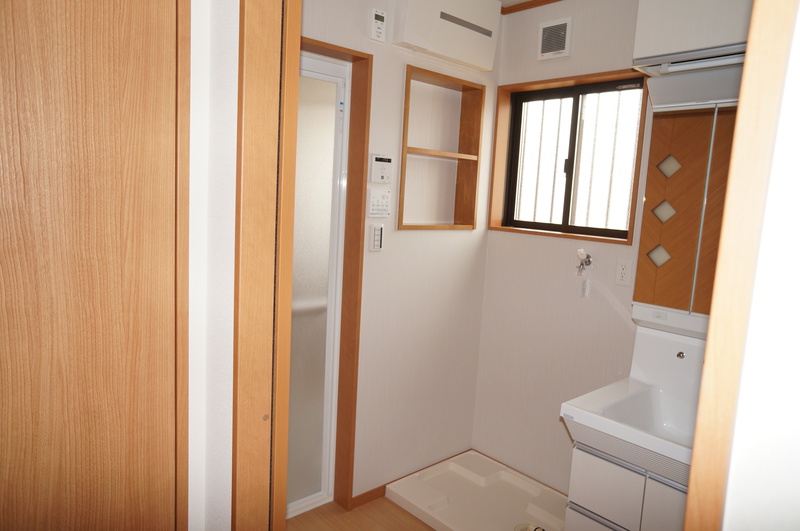 総2階住宅建替え+ガレージ倉庫