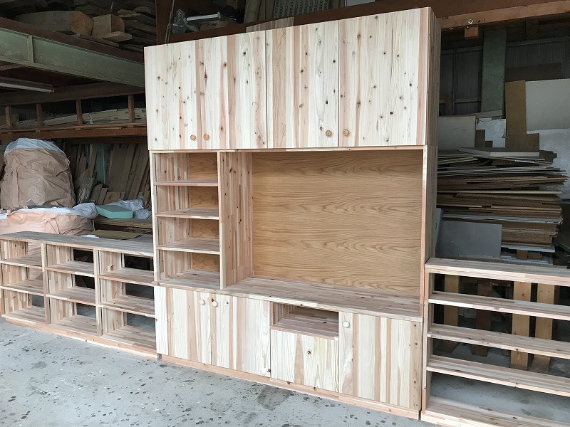 K様邸　テレビボード他家具の作成　(完了)