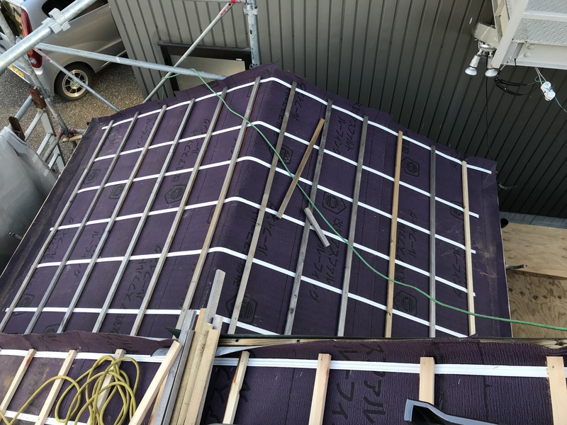 屋根工事　屋根葺き替え