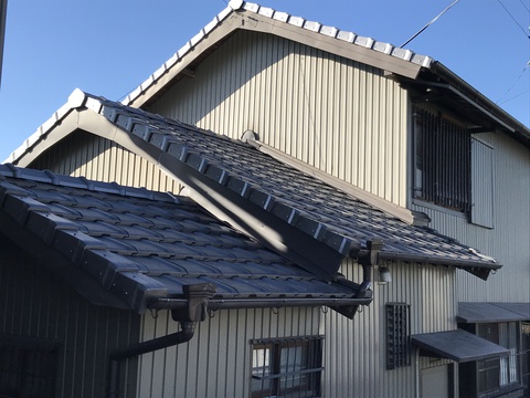屋根工事　屋根葺き替え