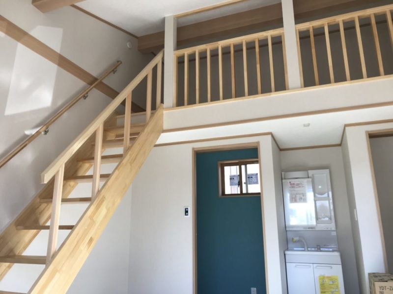 トイレ付ロフトのある離れ