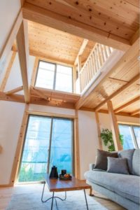 南向きでなくても吹き抜けにより採光が確保できます