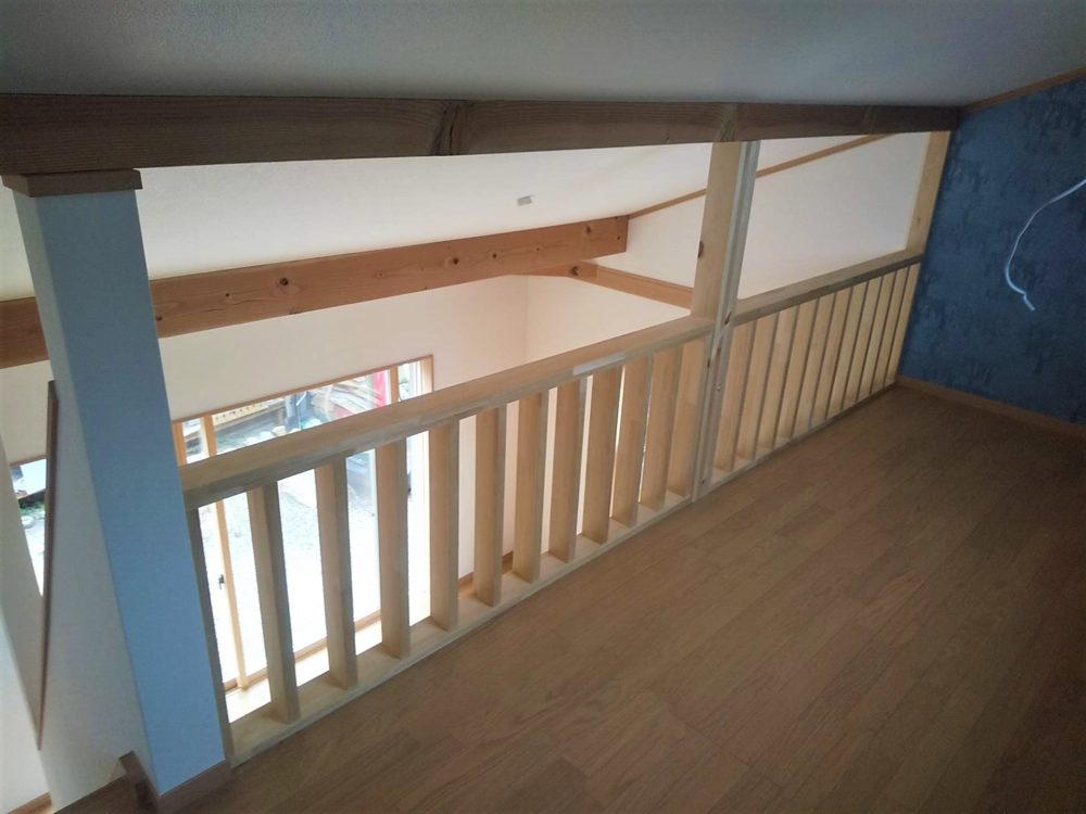 広々なロフトのある離れと母屋の全面改修工事