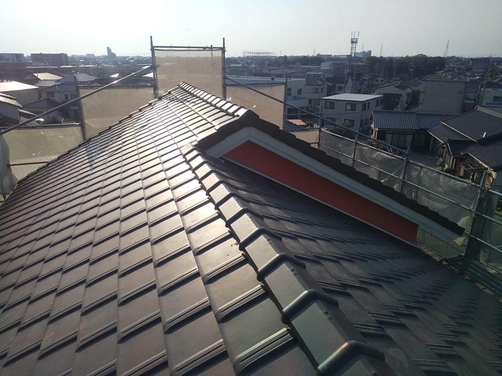 広々なロフトのある離れと母屋の全面改修工事