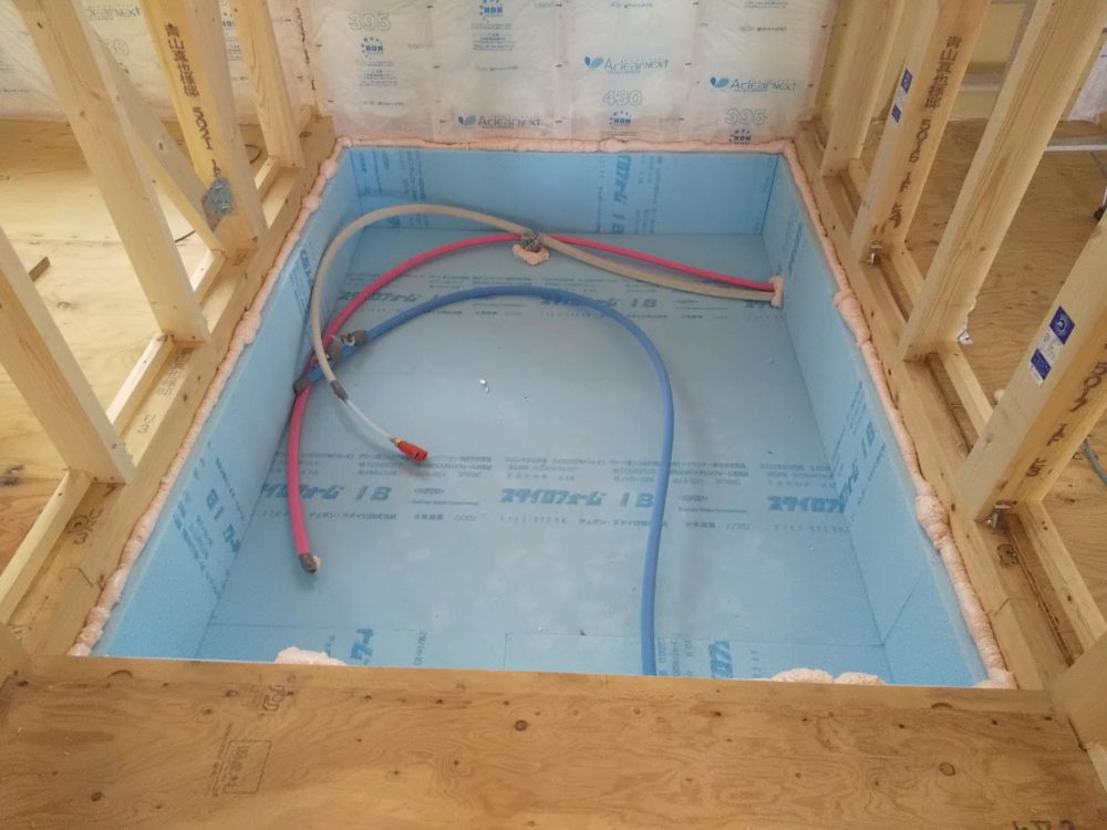 　LDK斜め天井の平家建【工事完了】