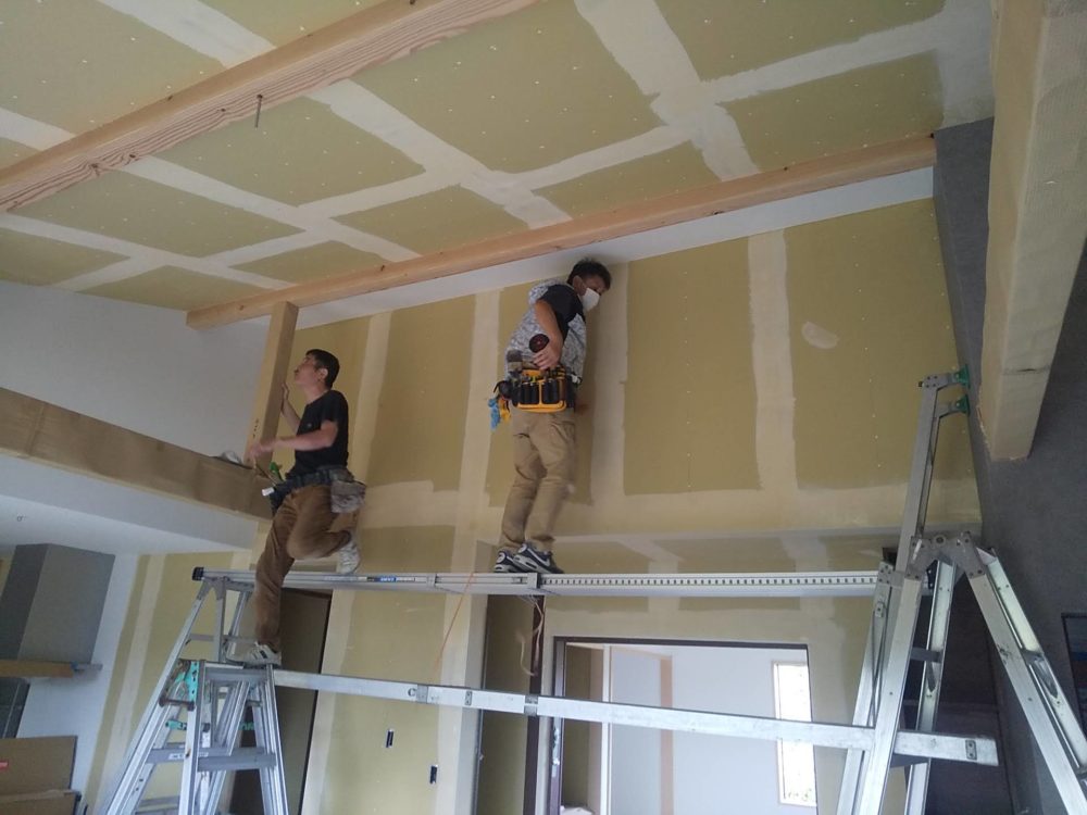 　LDK斜め天井の平家建【工事完了】