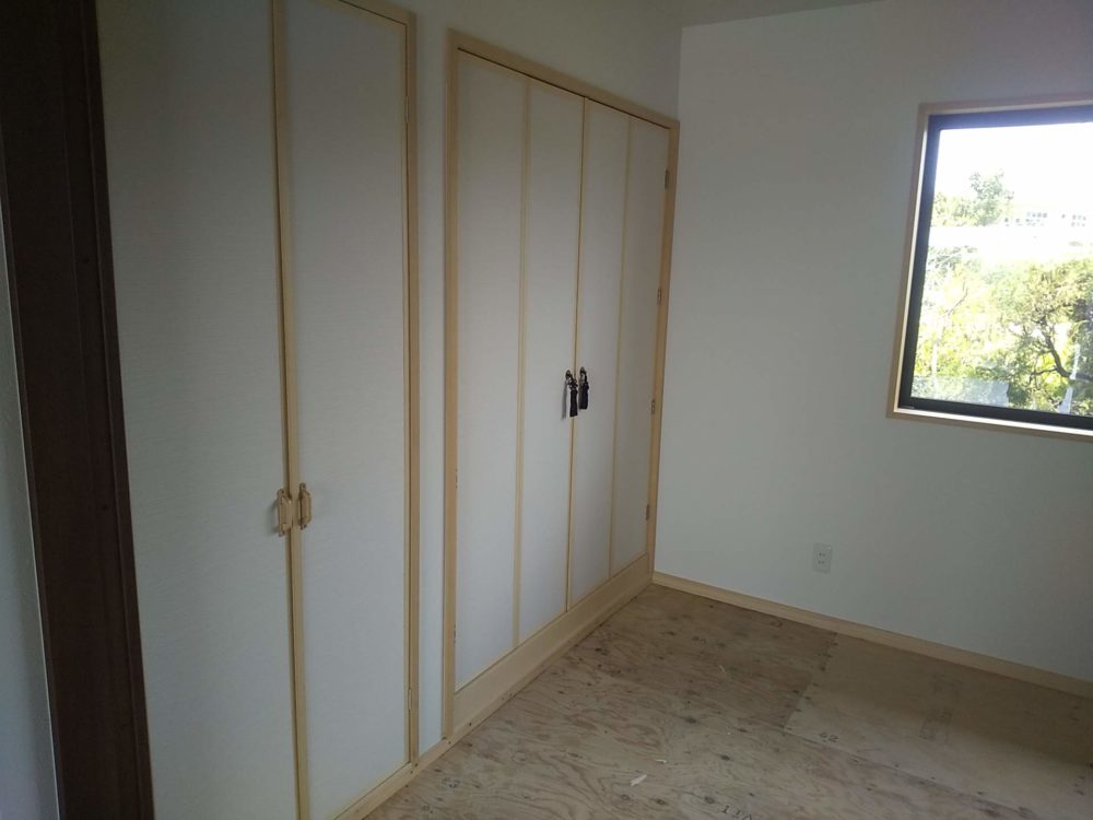 　LDK斜め天井の平家建【工事完了】