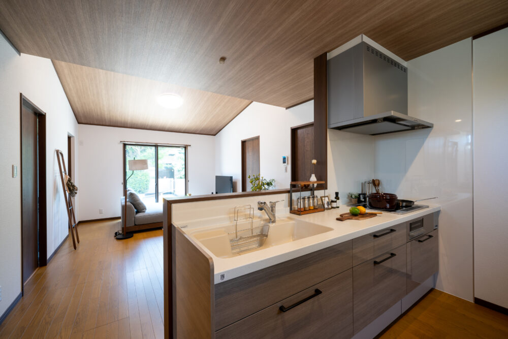 動線に配慮LDKを中心にした3LDK平屋