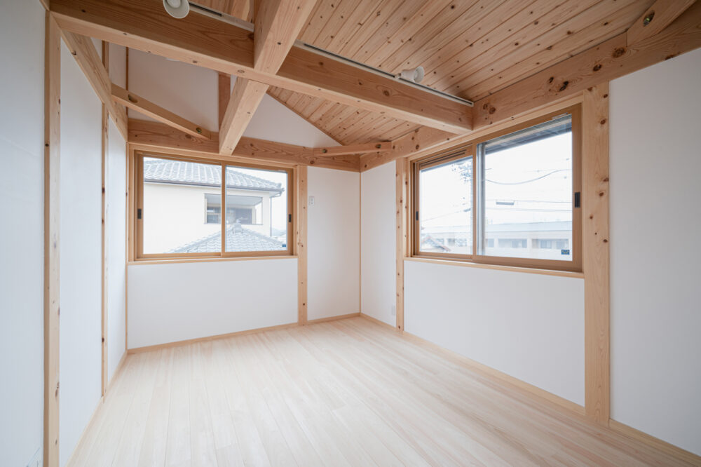 広々土間と大きな小屋裏のある長期優良住宅