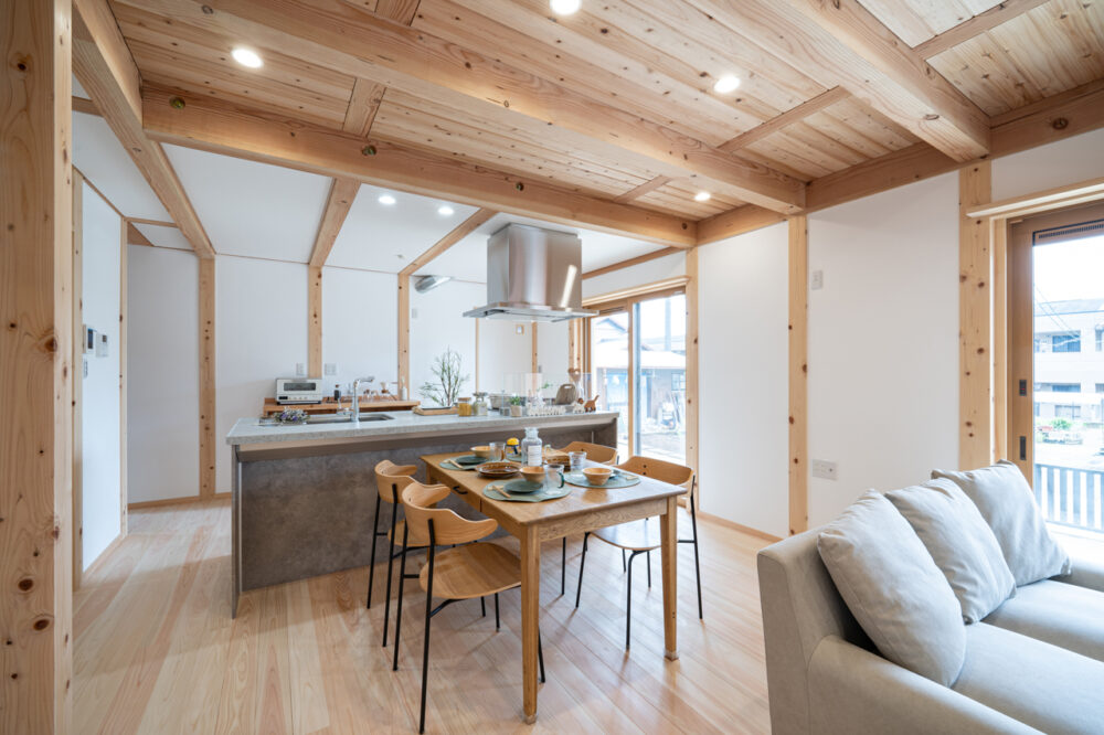 広々土間と大きな小屋裏のある長期優良住宅