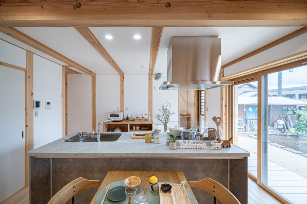 広々土間と大きな小屋裏のある長期優良住宅