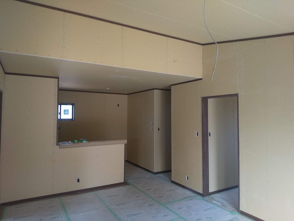 　LDK中心に3LDK平屋建【工事完了】