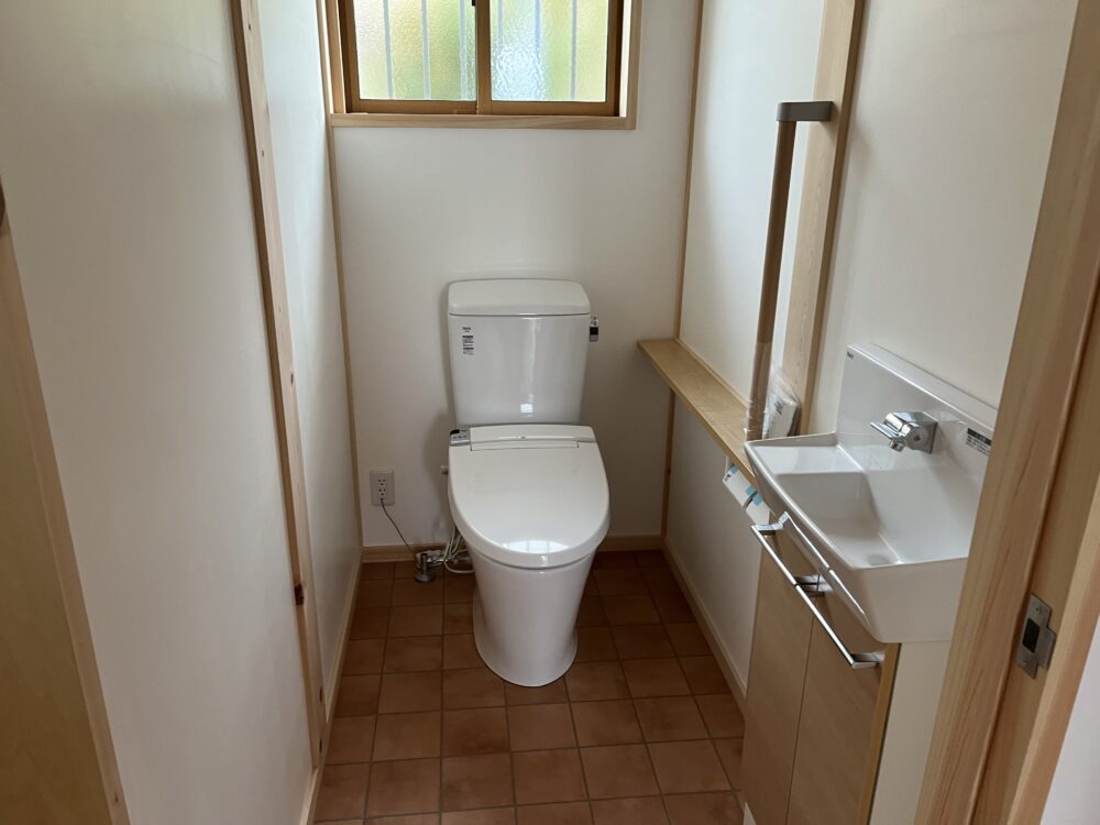 一般より広い梁間隔2間半梁(4,550)の広々LDKの住まい