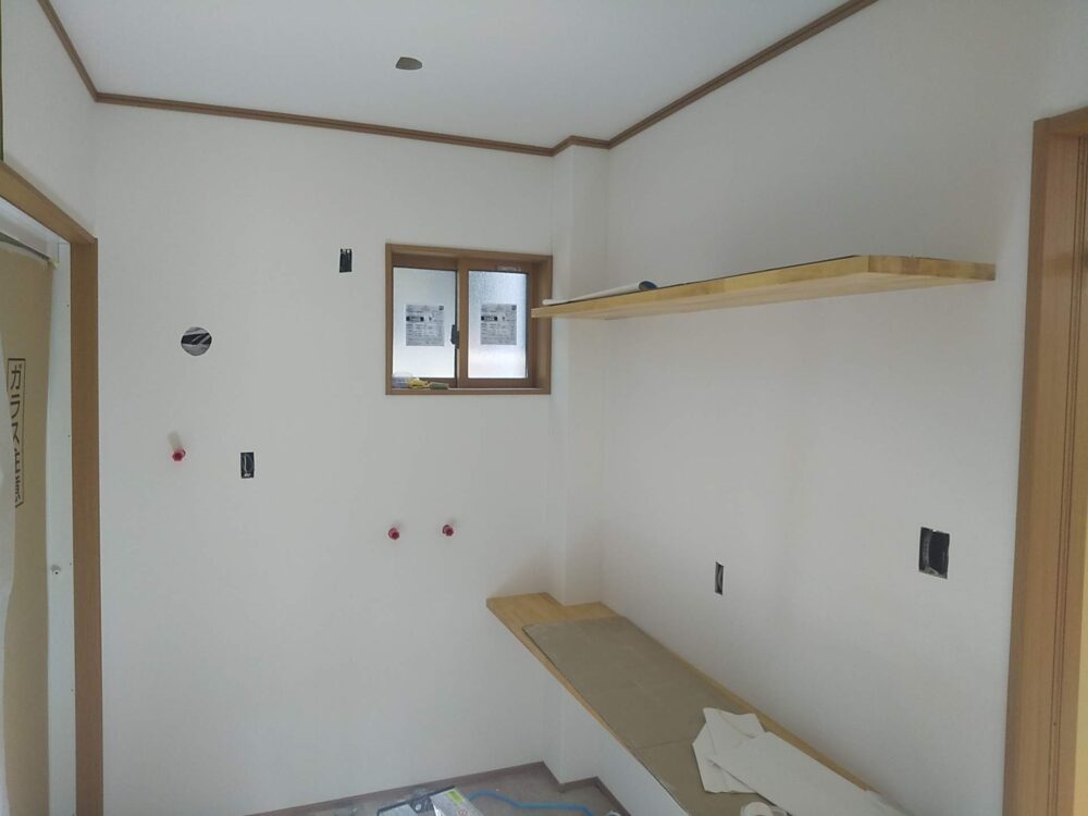 　広々LDKに階段のある家【工事完了】