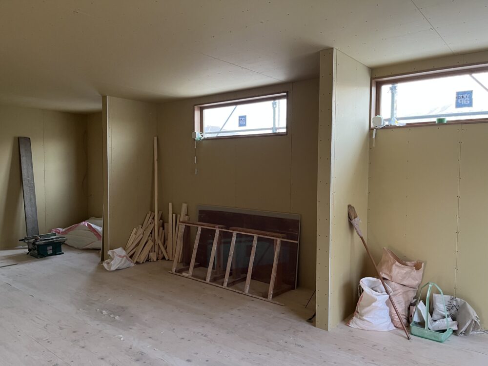 　広々LDKに階段のある家【工事完了】