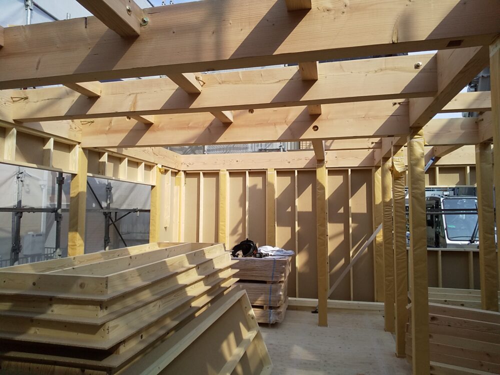 　広い吹抜けが心地いい桧の家【工事完了】