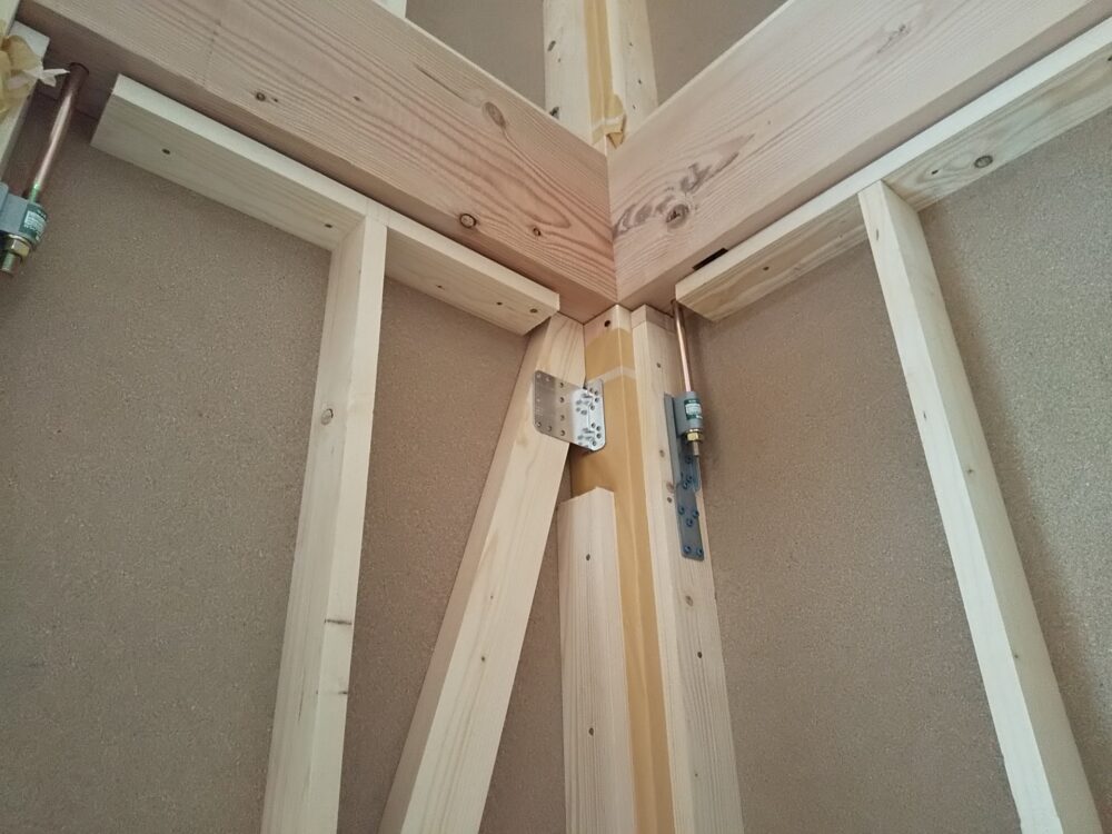 　広い吹抜けが心地いい桧の家【工事完了】