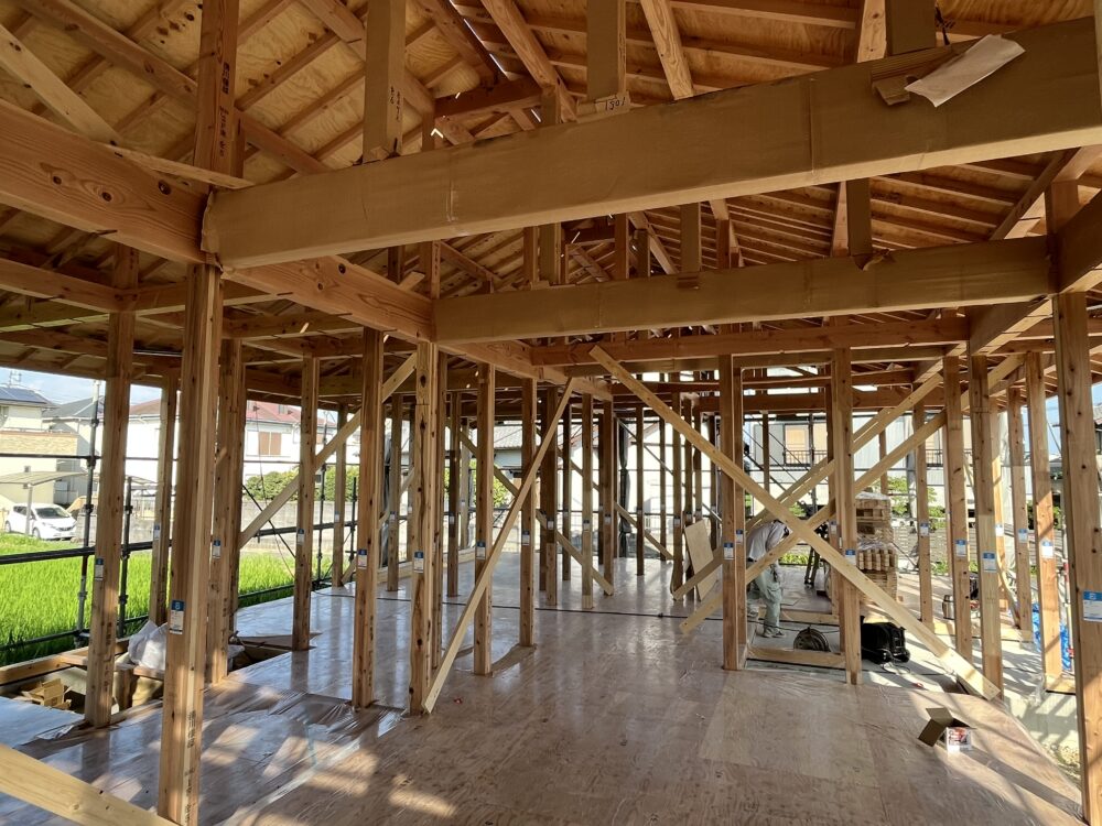 　広い縁側と勾配天井の長期優良住宅【工事完了】