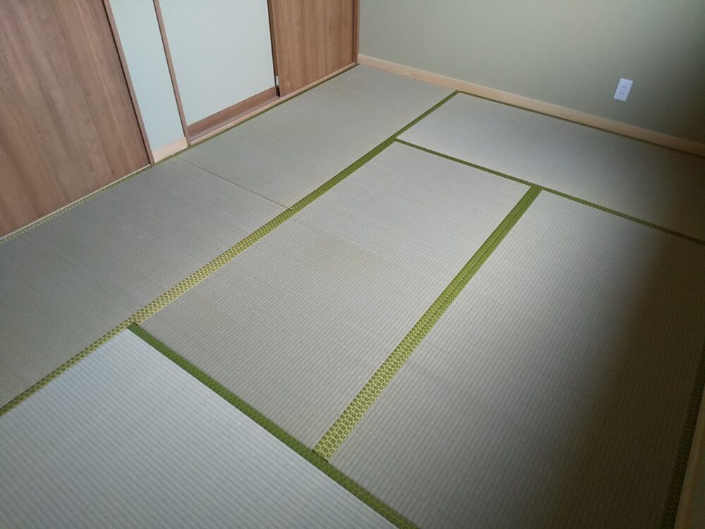 平屋住宅から玄関水廻りを設けて総2階建て住宅へ建替