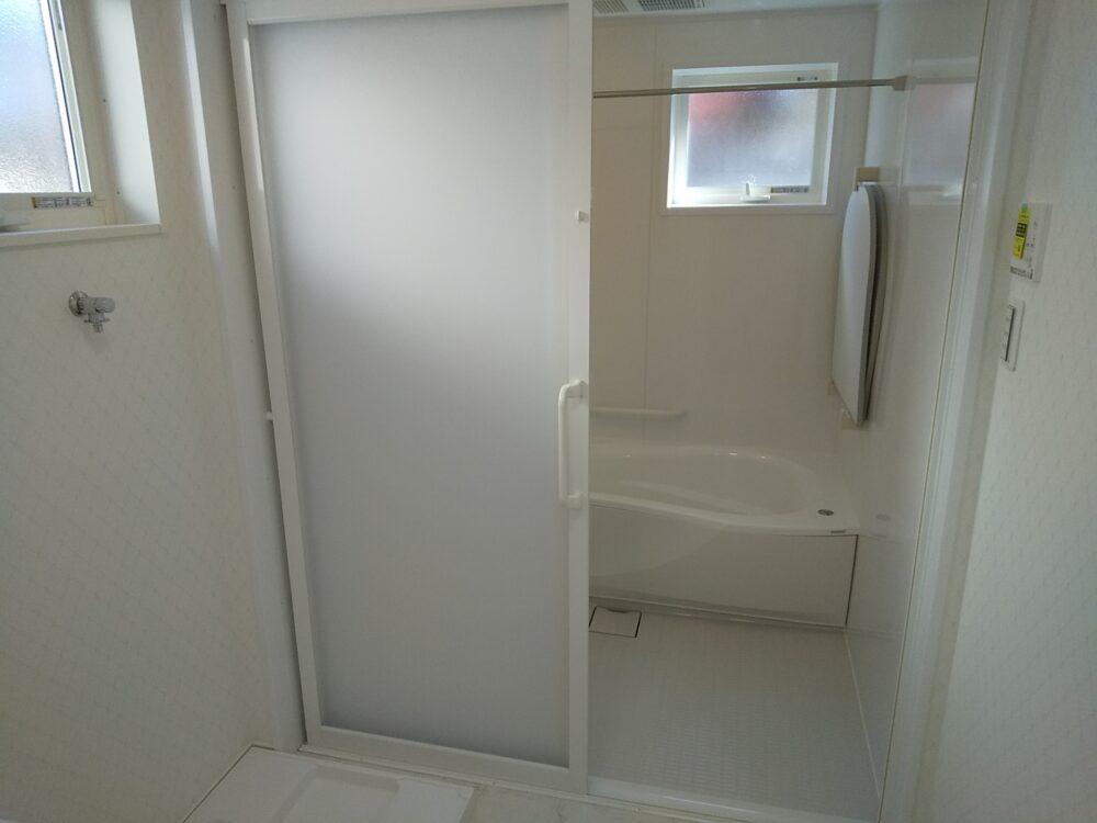 既設離れの改修工事と水廻り増築+下水の切替工事