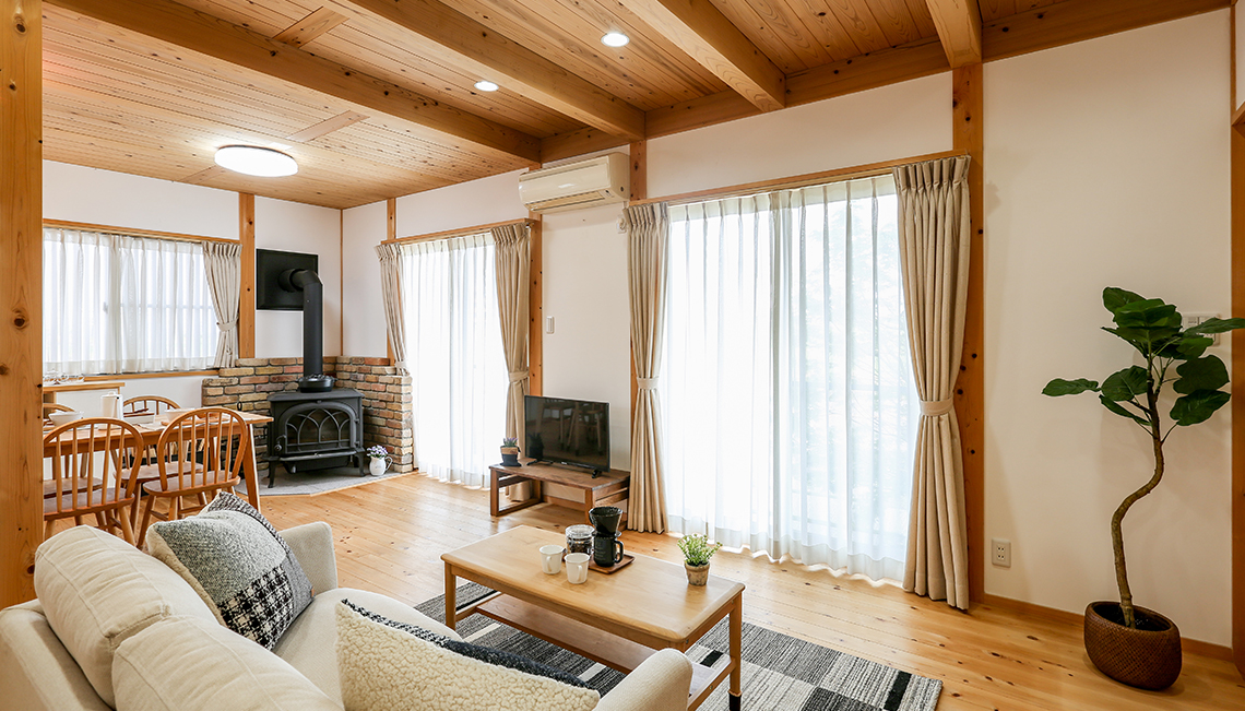 自然素材の心地よさにあふれたモデルハウス