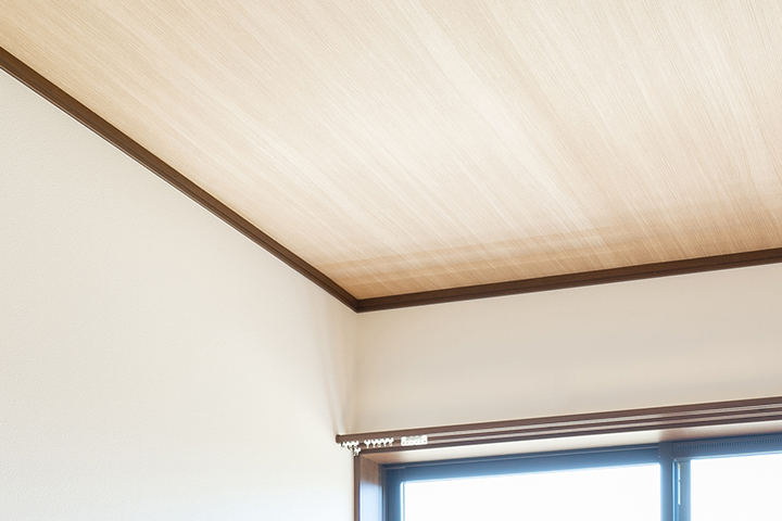 和紙貼りの天井