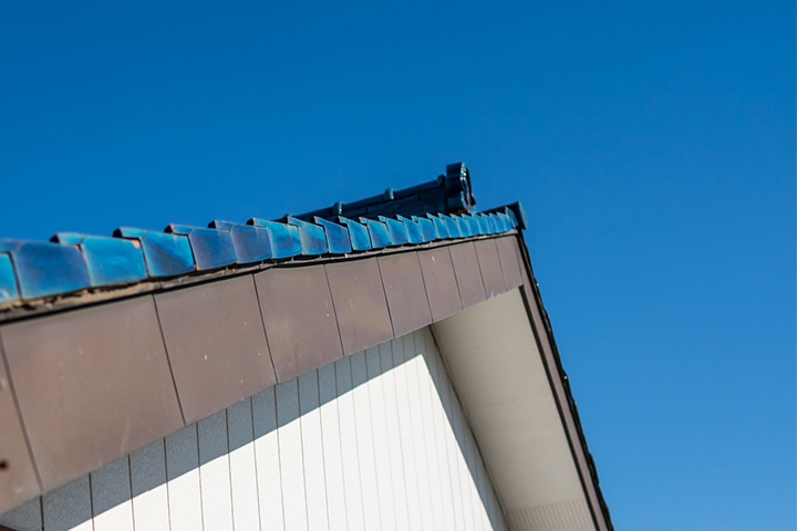 外装リフォーム 木製破風板の板金包み